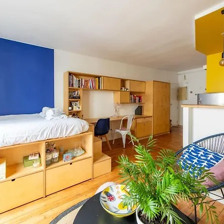 Appartamento Agent Bailly 2 - Cozy Studio In The Heart Of Parigi